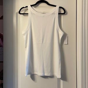 Loft size L white tank